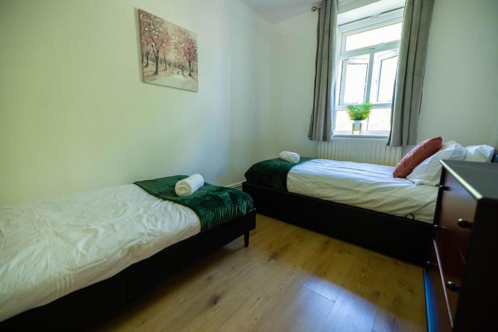 شقة Pristine 3 Beds Hackney E9 لندن المظهر الخارجي الصورة