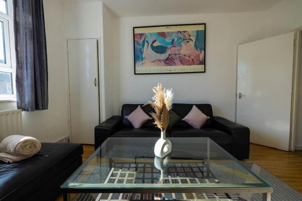 شقة Pristine 3 Beds Hackney E9 لندن المظهر الخارجي الصورة